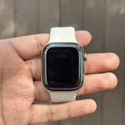 Apple Watch Series 10 Gold Titanium 42mm
