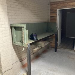Steel Work Bench 