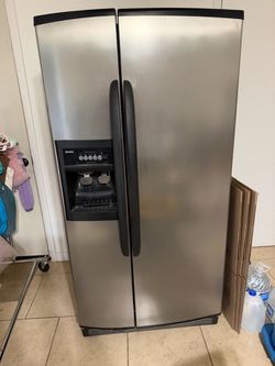 Stainless Steel Side-by-Side Refrigerator with Ice Maker
