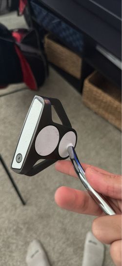 Odyssey 2 Ball BackStryke Putter