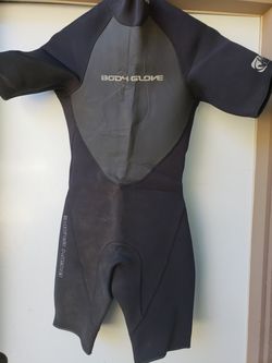 Wet suit