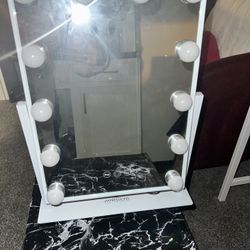 Vanity Mirror 