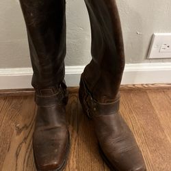 Frye Boots With Lots Of Life Left!  (7.5)