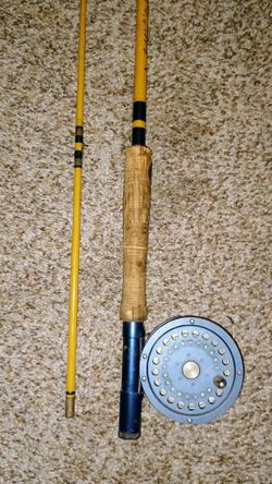 8'1/2 Foot Eagle Claw Starfire NO. SFFP82428 Fishing Fly Rod & Reel.Wright & McGill company Denver Colorado includes Precision Fly Reel. See