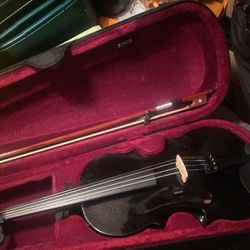 old violin 
