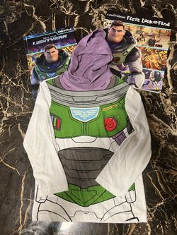 Buzz Lightyear Shirt & Books