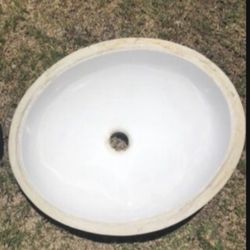 Ceramic Bathroom Bowl 