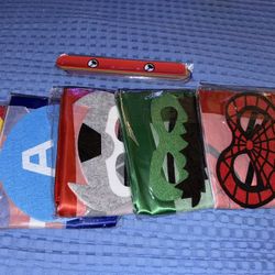 Superhero Capes With Masks And Wristbands 