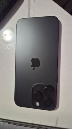 Apple iPhone 15 Pro Max 256GB Unlocked - Excellent Condition
