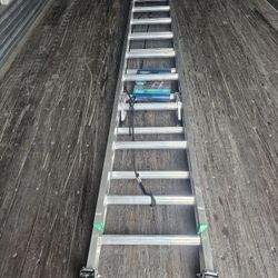 Werner Aluminum Extension 20ft Ladder 