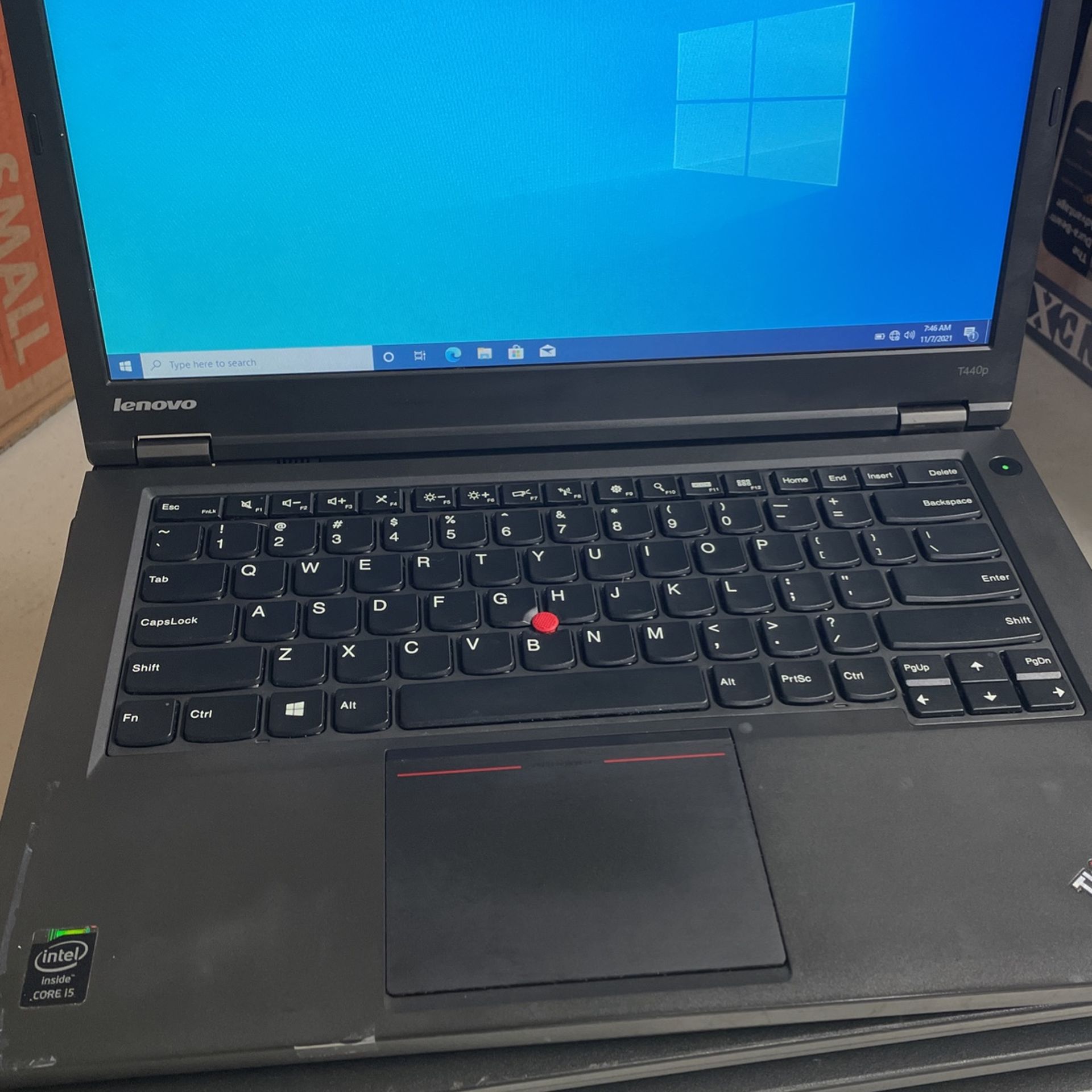 (A Lot Of 5 ) T440 Lenovo Thinkpad  4gb Ram And 128gb Ssd  Hard Drive With Windows 10 ,Microsoft Word ,excel And PowerPoint .