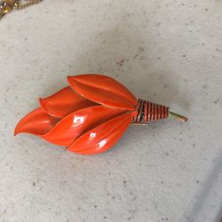 Vintage Brooch 