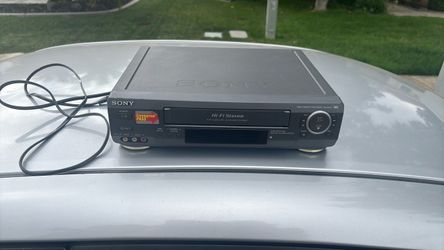 VCR Hi-Fi Stereo Video Cassette Recorder