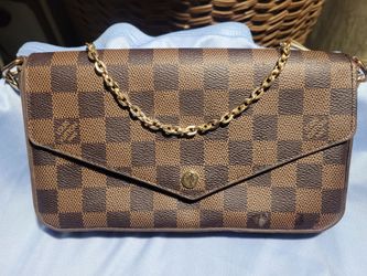 LV Damier Ebene Canvas