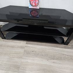 Innov Ex TV Stand