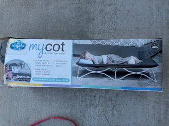Portable Toddler bed by Regalo