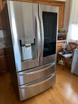 French Door Refrigerator Lg