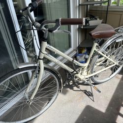 Schwinn Beach Cruiser