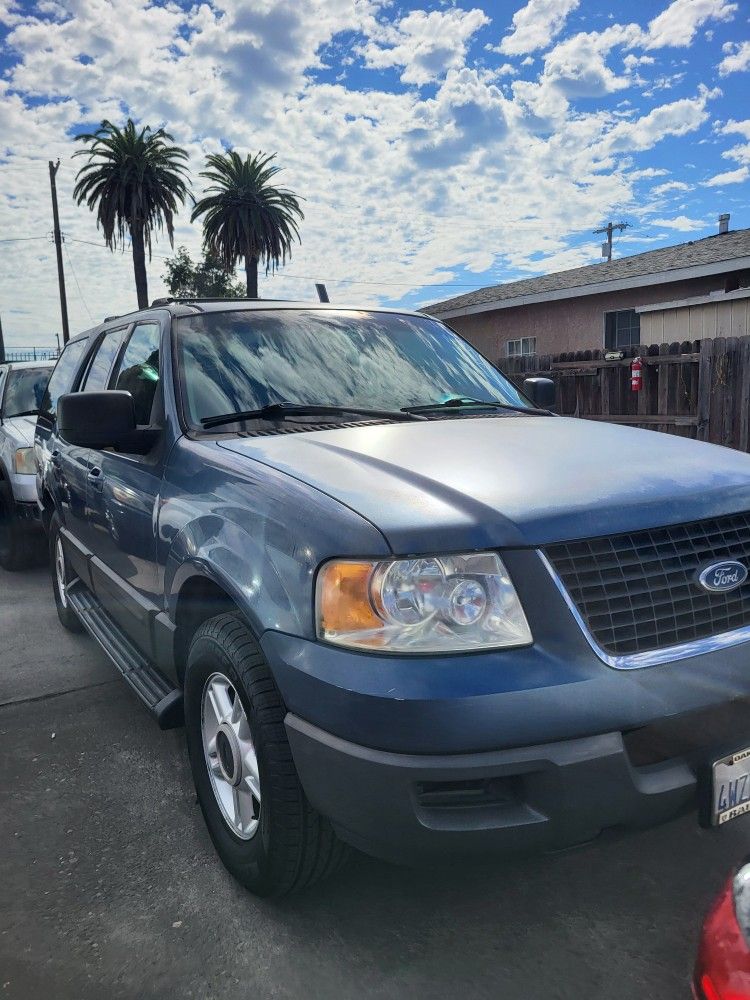 2003 Ford Expedition