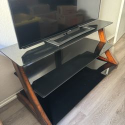 Glass tv Stand 