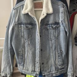 Levi’s Jean Jacket Men’s Size Large