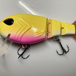 Fishing lure pink lemonade