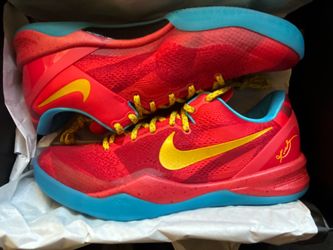 Kobe VIII PROTRO/Nike