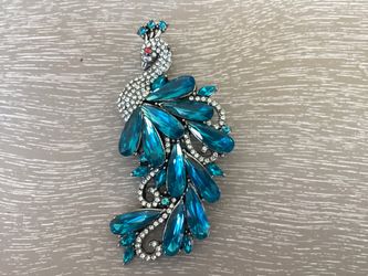 Retro Silvery Peacock Brooch W/ Gorgeous Turquoise Faux Crystals & Sparkling White Rhinestones