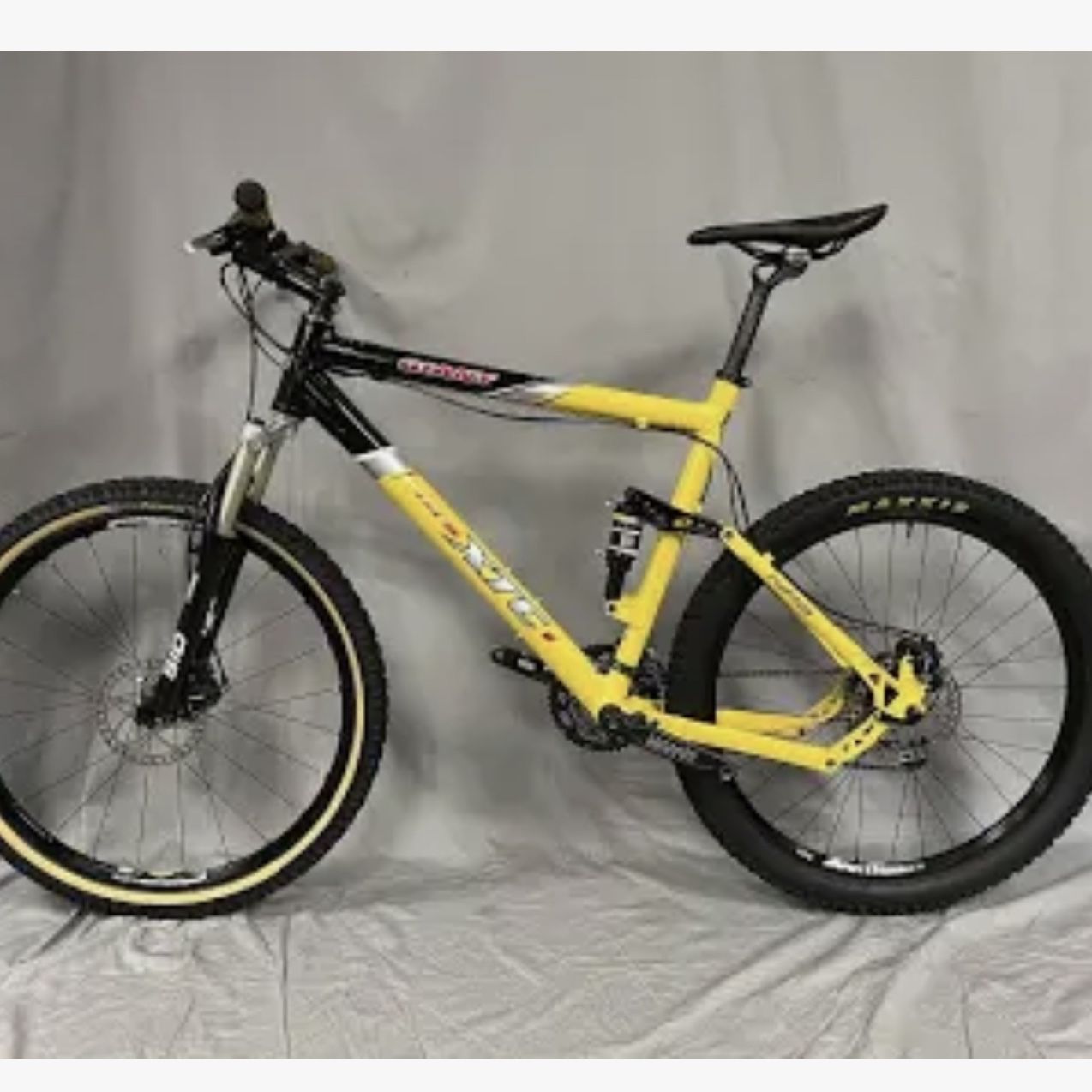 Giant Racing Bike XTC Nrs 1 With Hydraulic Suspension, Disk Breaks 