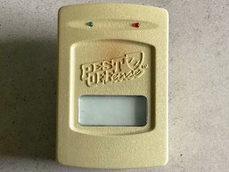 Pest Offense AC Adapter Repeller (Just Plug-In) -Deters mice, rats, roaches  and Bugs