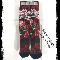'Love Kills' Skulls & Roses Women's Novelty Socks *NWOT*
