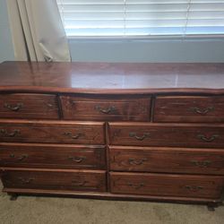 Bedroom Furniture Set