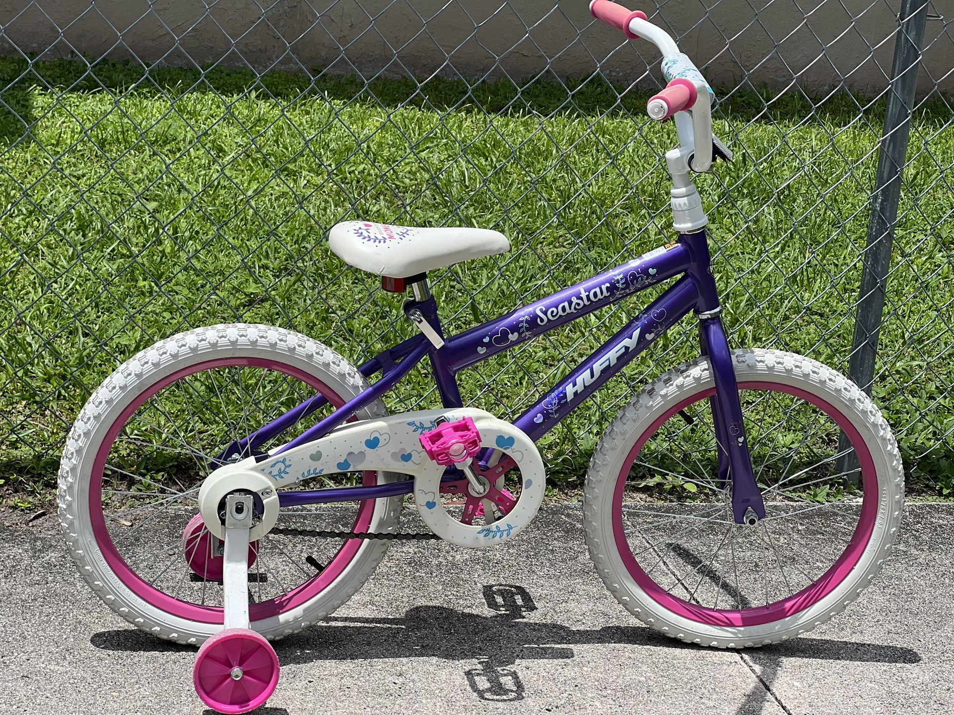 Huffy 18” Sea Star Kids Bike
