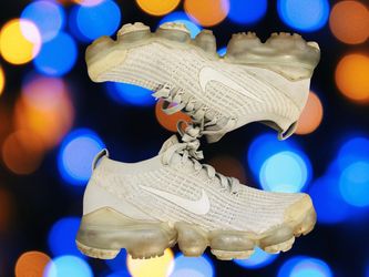 Nike Air Max Vapormax Size 6 Women’s