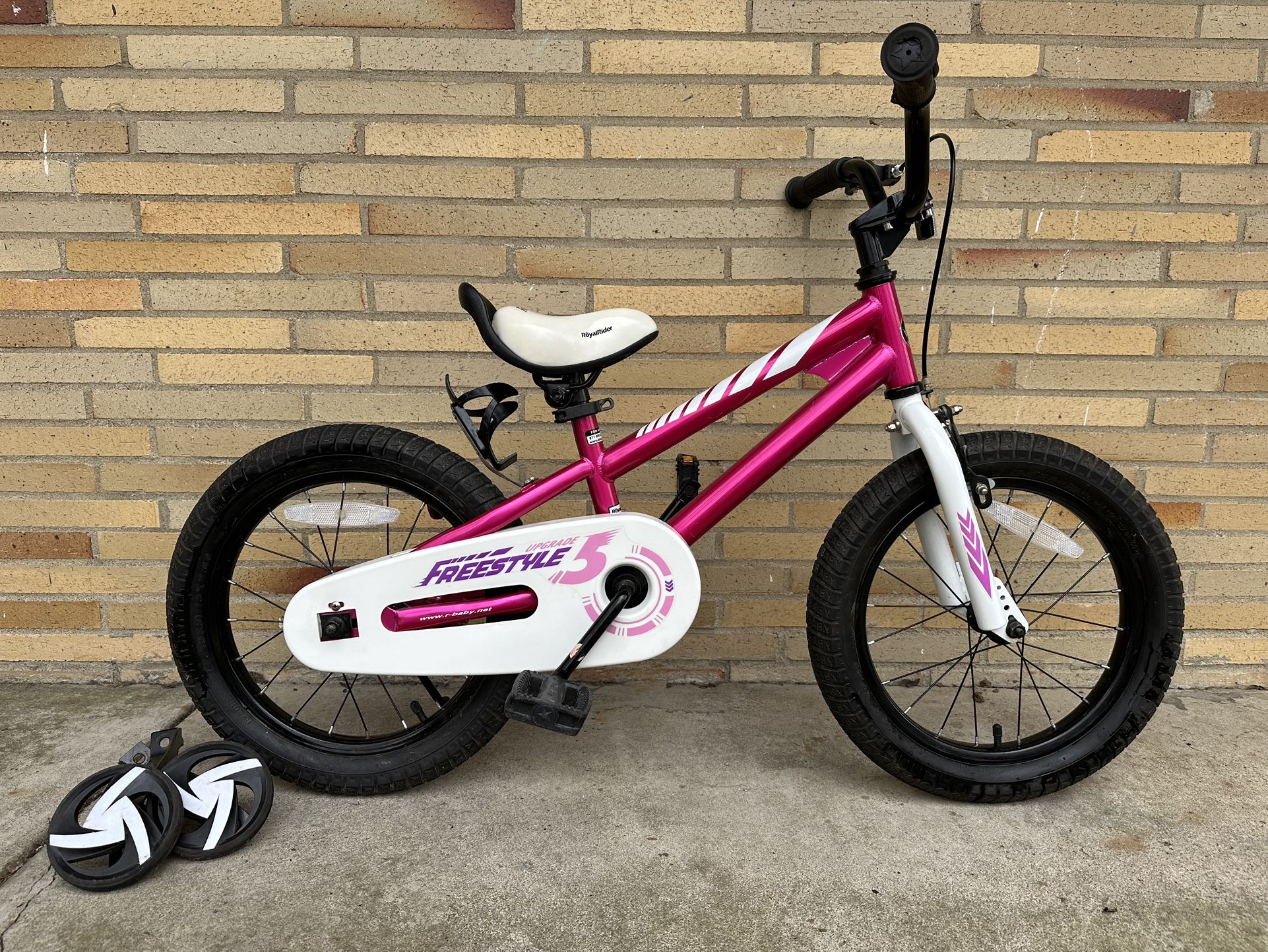 16” Fuchsia RoyalBaby Freestyle Kids Bike