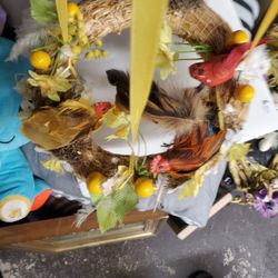 Straw Ring With Cardinals Chick's Rooster Decor 