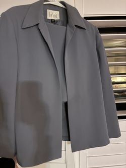 Women’s Suit As 18 Brand New