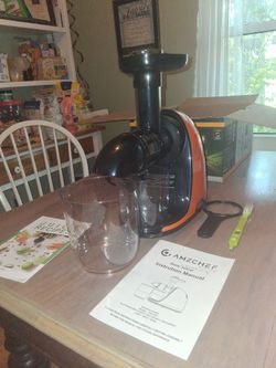 AMZCHEF Slow Juicer