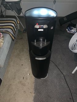 Water dispenser