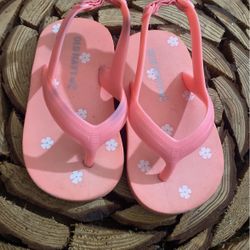 Pink Old Navy Sandals Size:4 For Girl 