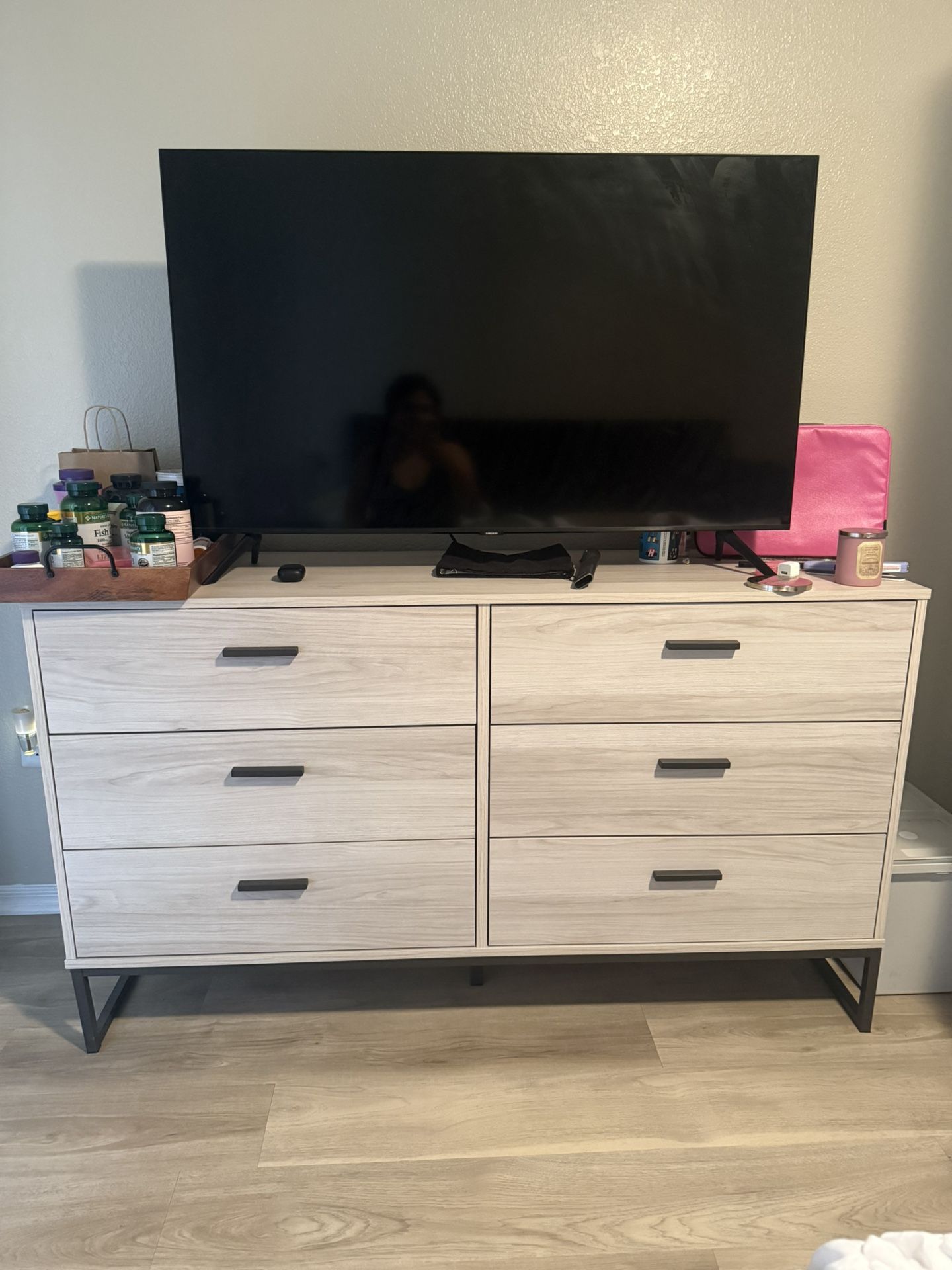 Bedroom Set + King Size Bed + Bench