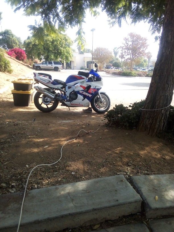 1993 Honda CBR 900 RR Honda Cbr900rr