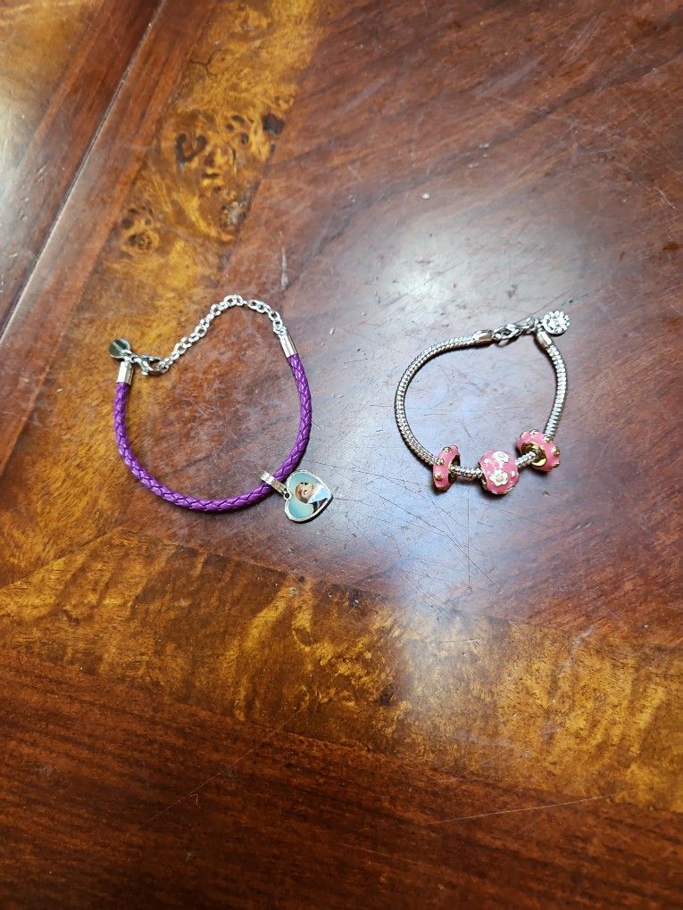 2 Girls Bracelets New