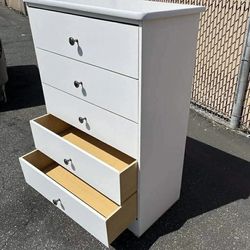 5 drawer white color