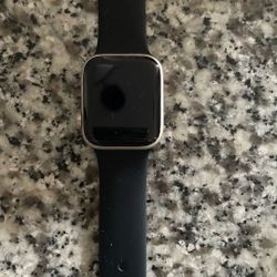 Apple Watch  SE 40 mm