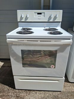 2018 Whirlpool Electric Range