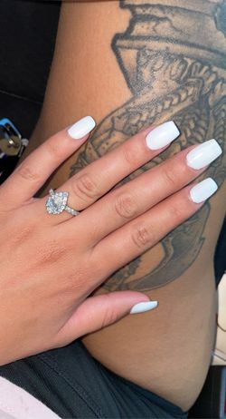 Robbin’s Brothers Diamond Ring