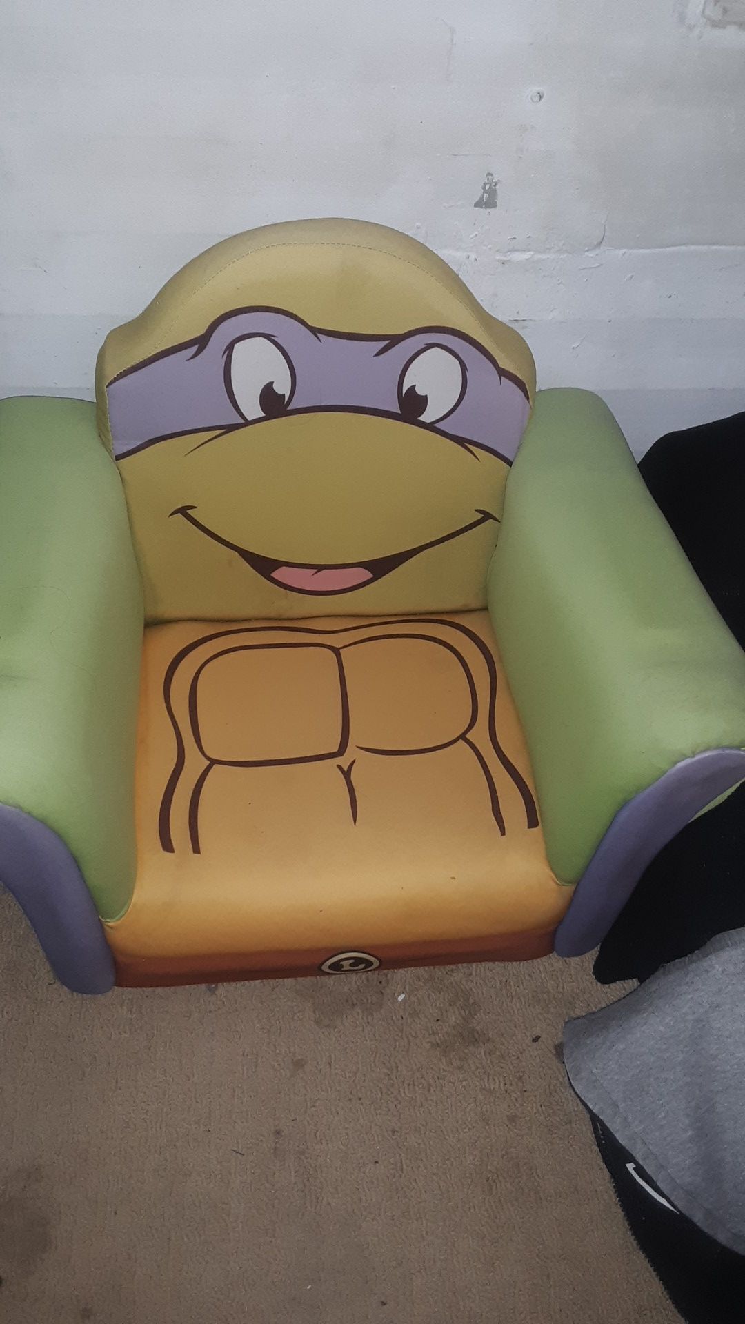 Kids chair