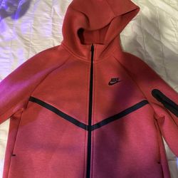 Nike Tech Size Xl For Kids