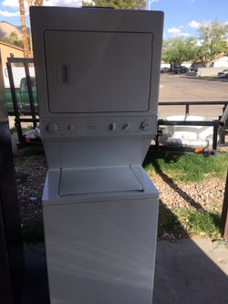 Stackable washer dryer